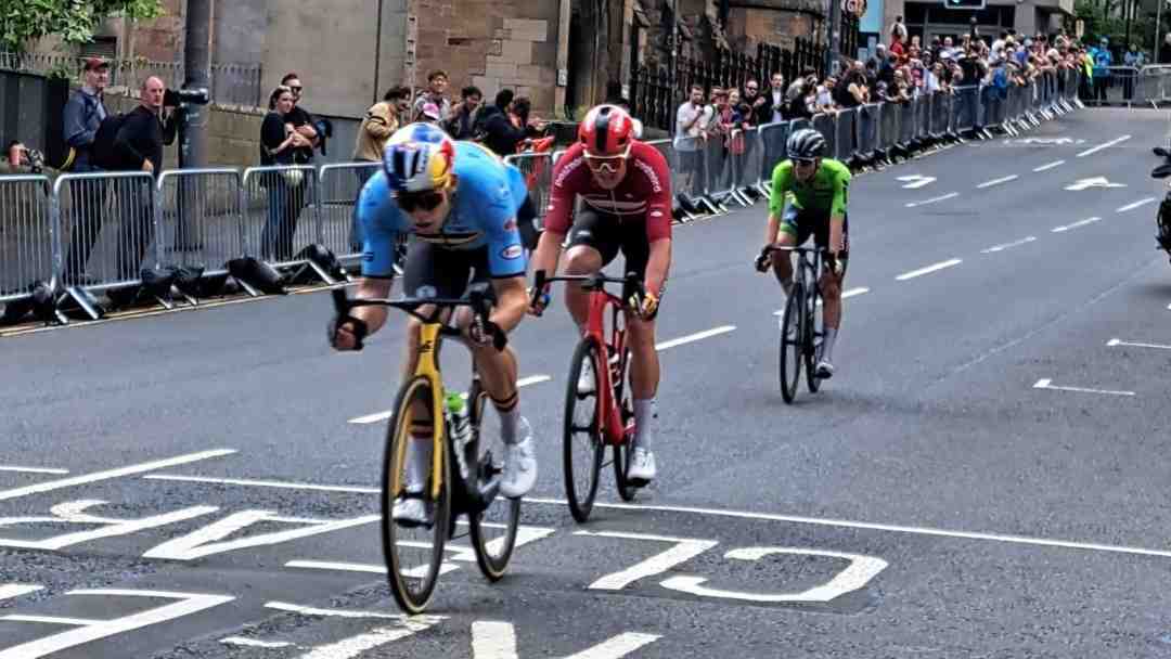 UCI road race 2023 professional riders in Glasgow